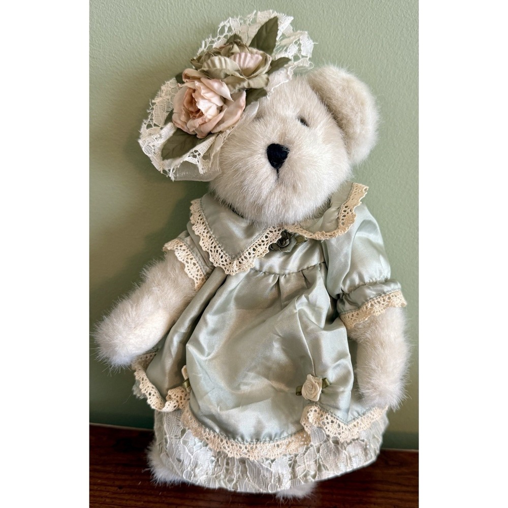 Boyds Bears T.J.'s Best Dressed "Victorian Lynn Primsley"‎  Vintage 2001 Plush
